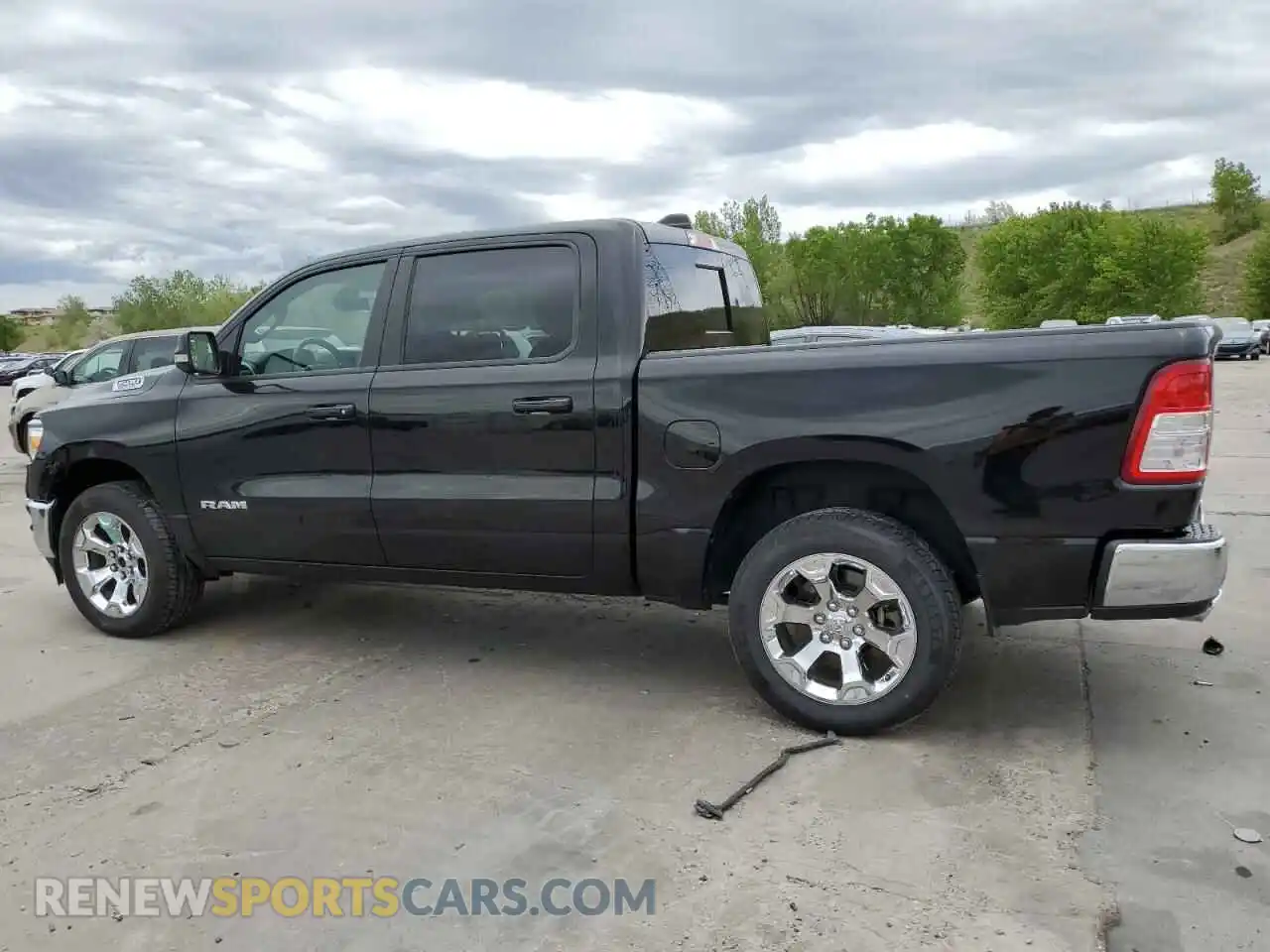 2 Photograph of a damaged car 1C6SRFFTXNN141484 RAM 1500 2022