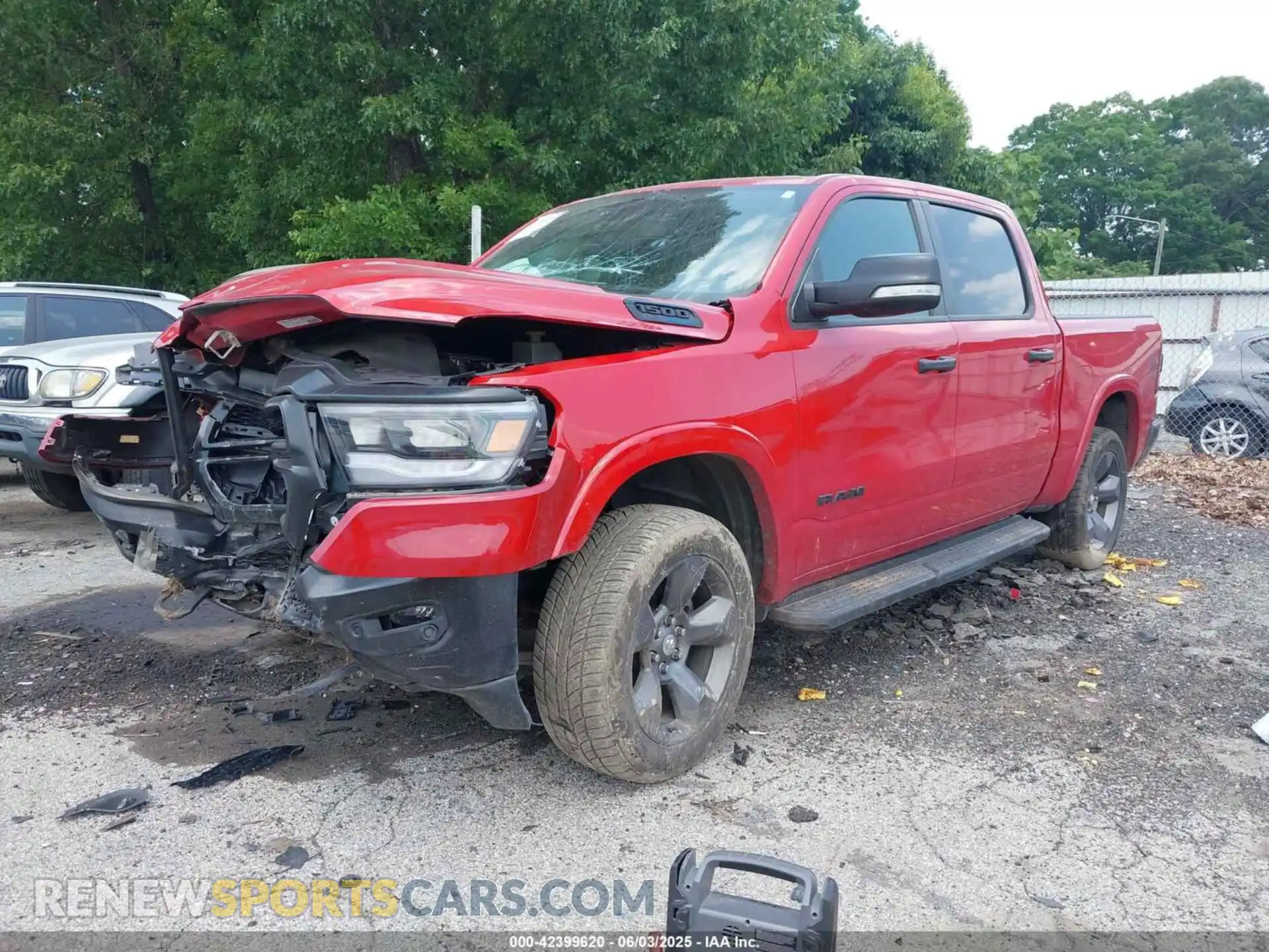 2 fotografías del automóvil dañado 1C6SRFFTXNN243352 RAM 1500 2022