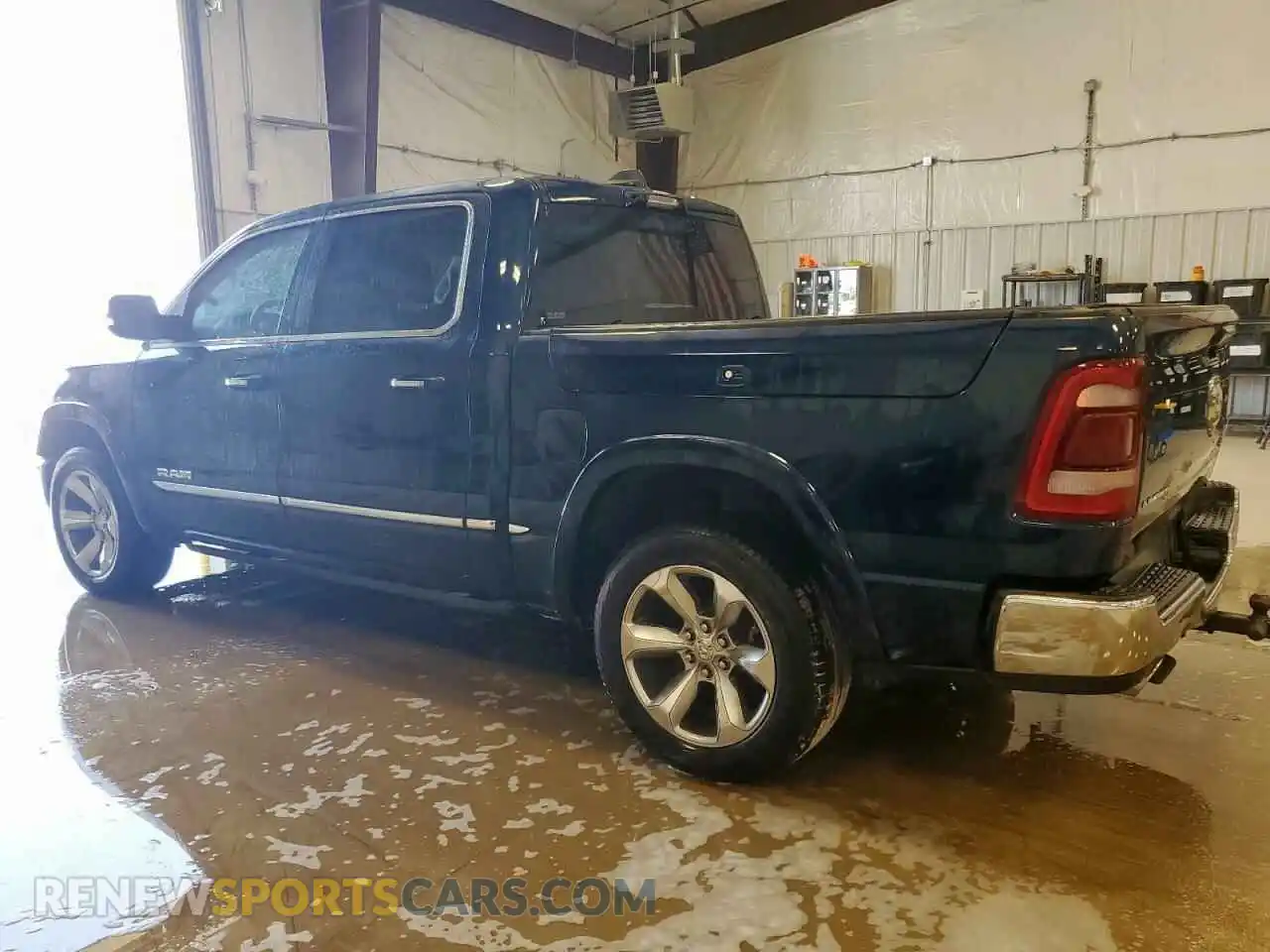 2 Photograph of a damaged car 1C6SRFHM7NN182368 RAM 1500 2022