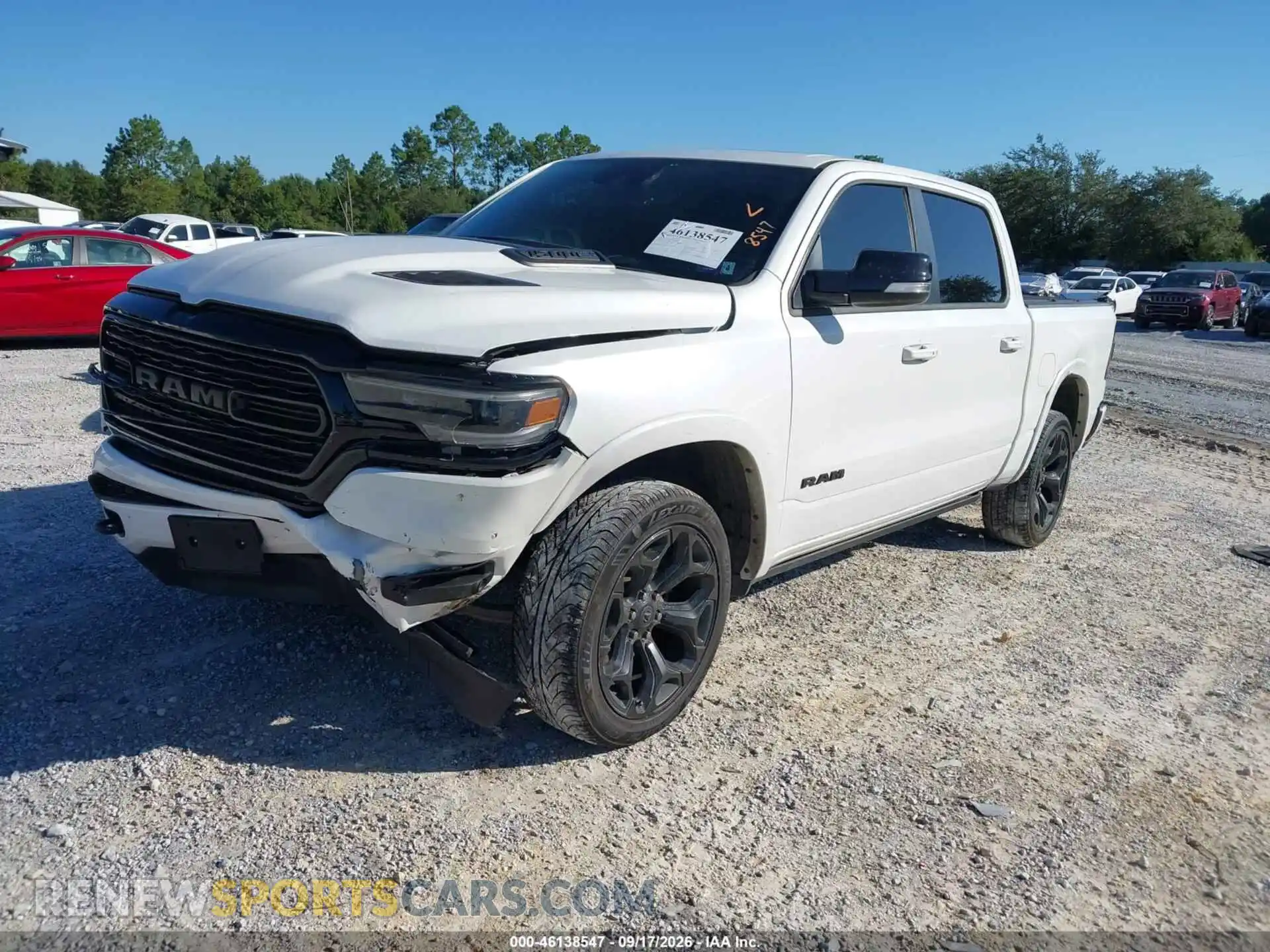 2 fotografías del automóvil dañado 1C6SRFHT8NN307756 RAM 1500 2022