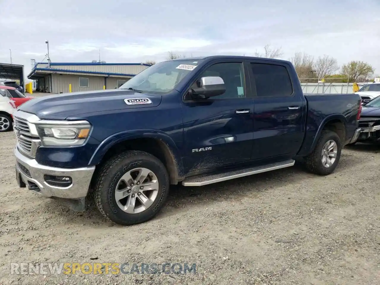 1 Photograph of a damaged car 1C6SRFJM6NN131129 RAM 1500 2022