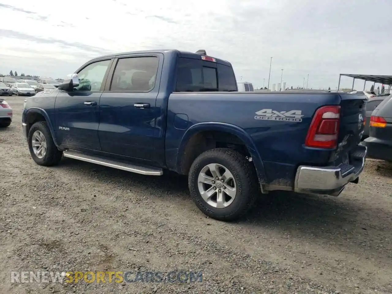 2 Photograph of a damaged car 1C6SRFJM6NN131129 RAM 1500 2022