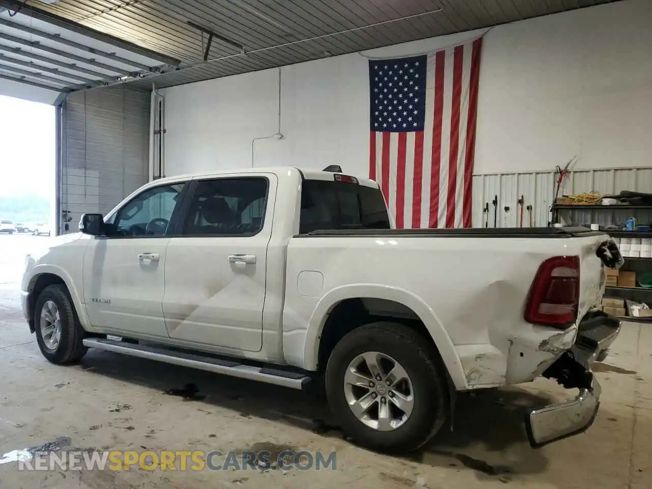 2 Photograph of a damaged car 1C6SRFJT2NN394502 RAM 1500 2022