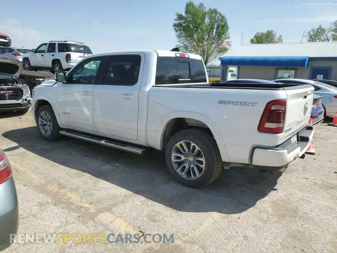 2 Photograph of a damaged car 1C6SRFJT4NN471161 RAM 1500 2022