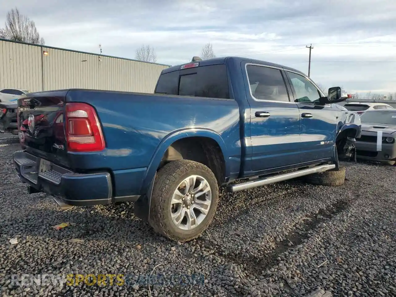 3 Photograph of a damaged car 1C6SRFKM0NN212979 RAM 1500 2022