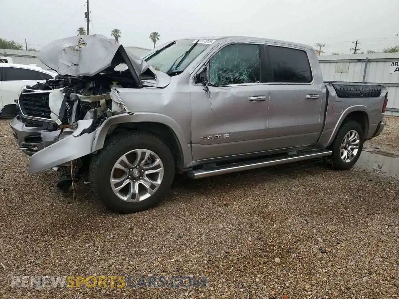 1 Photograph of a damaged car 1C6SRFKM7NN288246 RAM 1500 2022