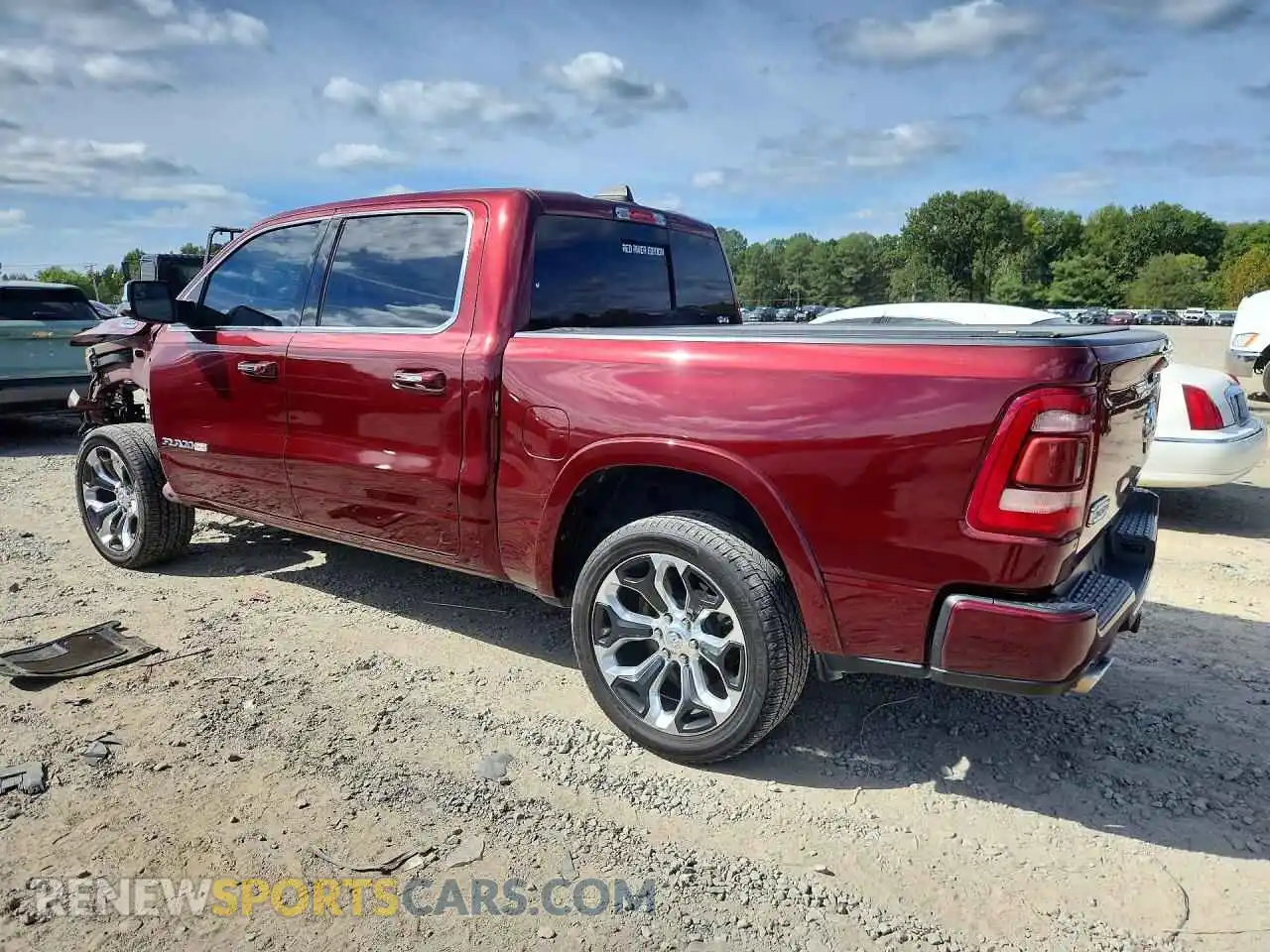 2 Photograph of a damaged car 1C6SRFKT8NN352303 RAM 1500 2022