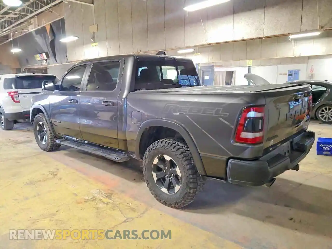 2 Photograph of a damaged car 1C6SRFLM6NN134500 RAM 1500 2022