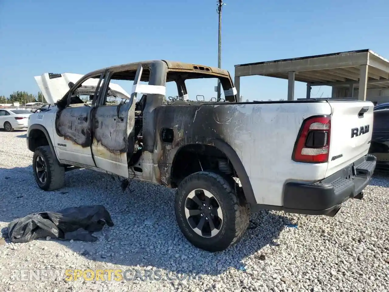 2 Photograph of a damaged car 1C6SRFLT1NN188911 RAM 1500 2022