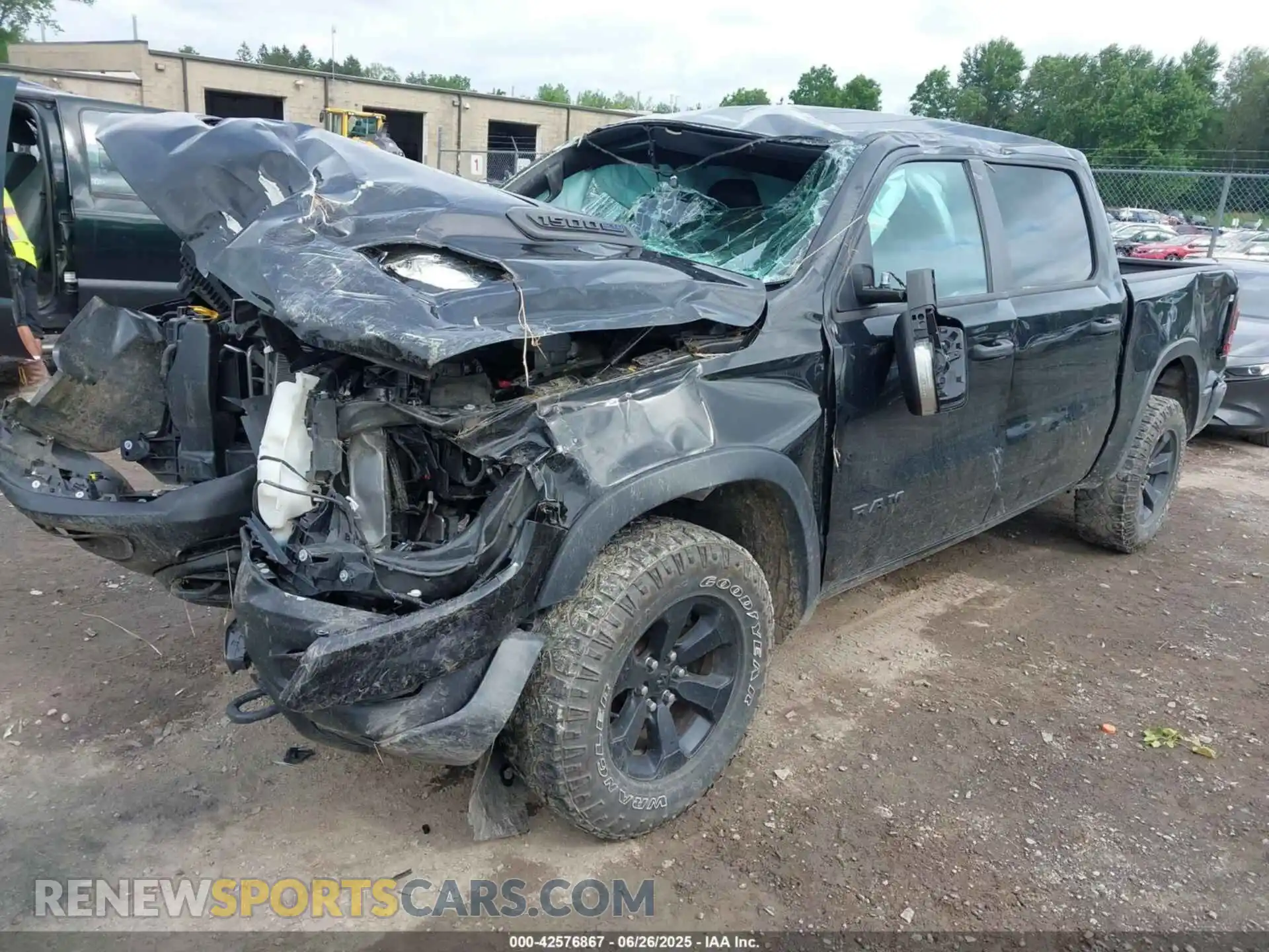 2 Photograph of a damaged car 1C6SRFLT2NN398031 RAM 1500 2022