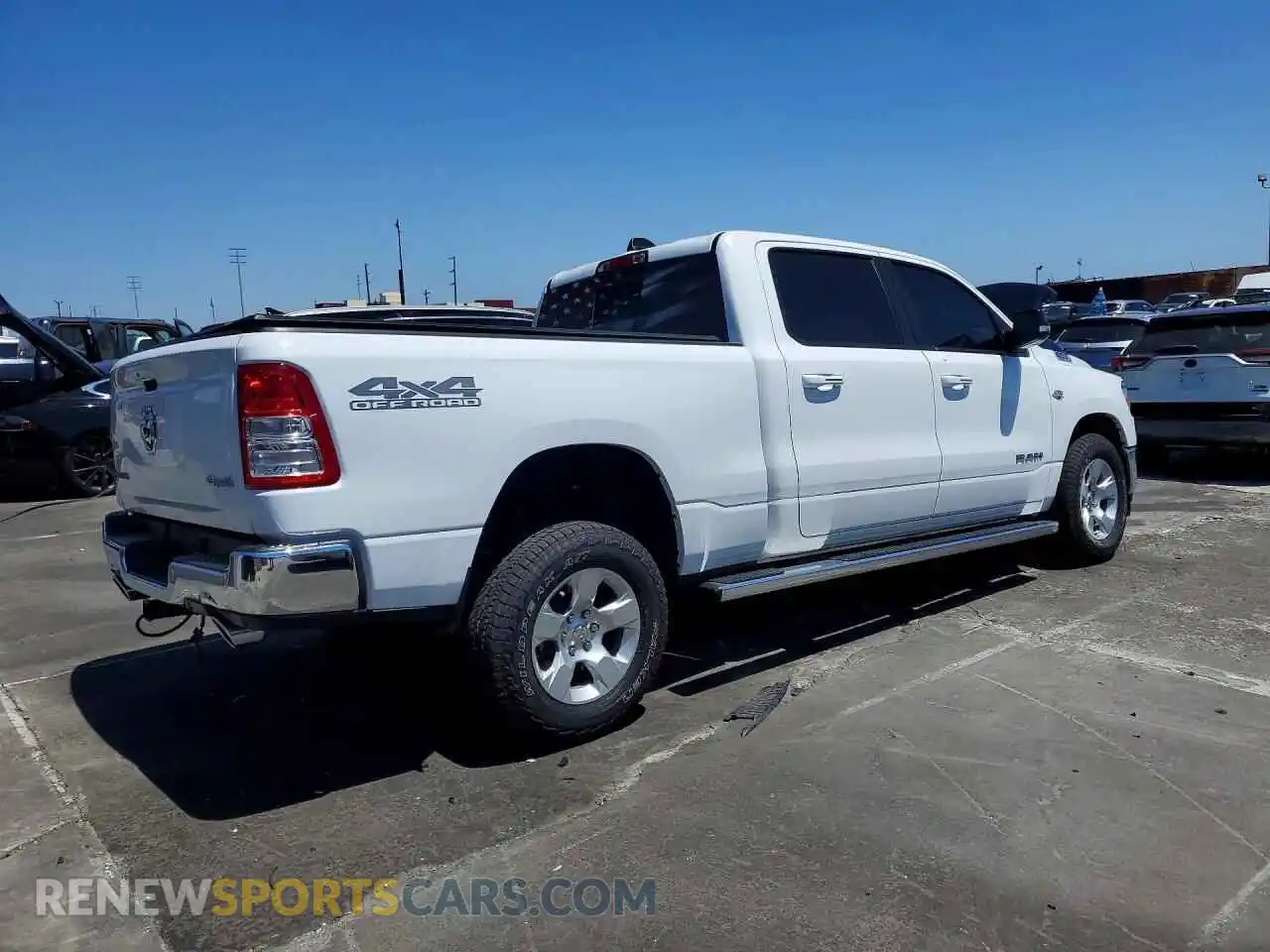 3 fotografías del automóvil dañado 1C6SRFMT3NN453696 RAM 1500 2022