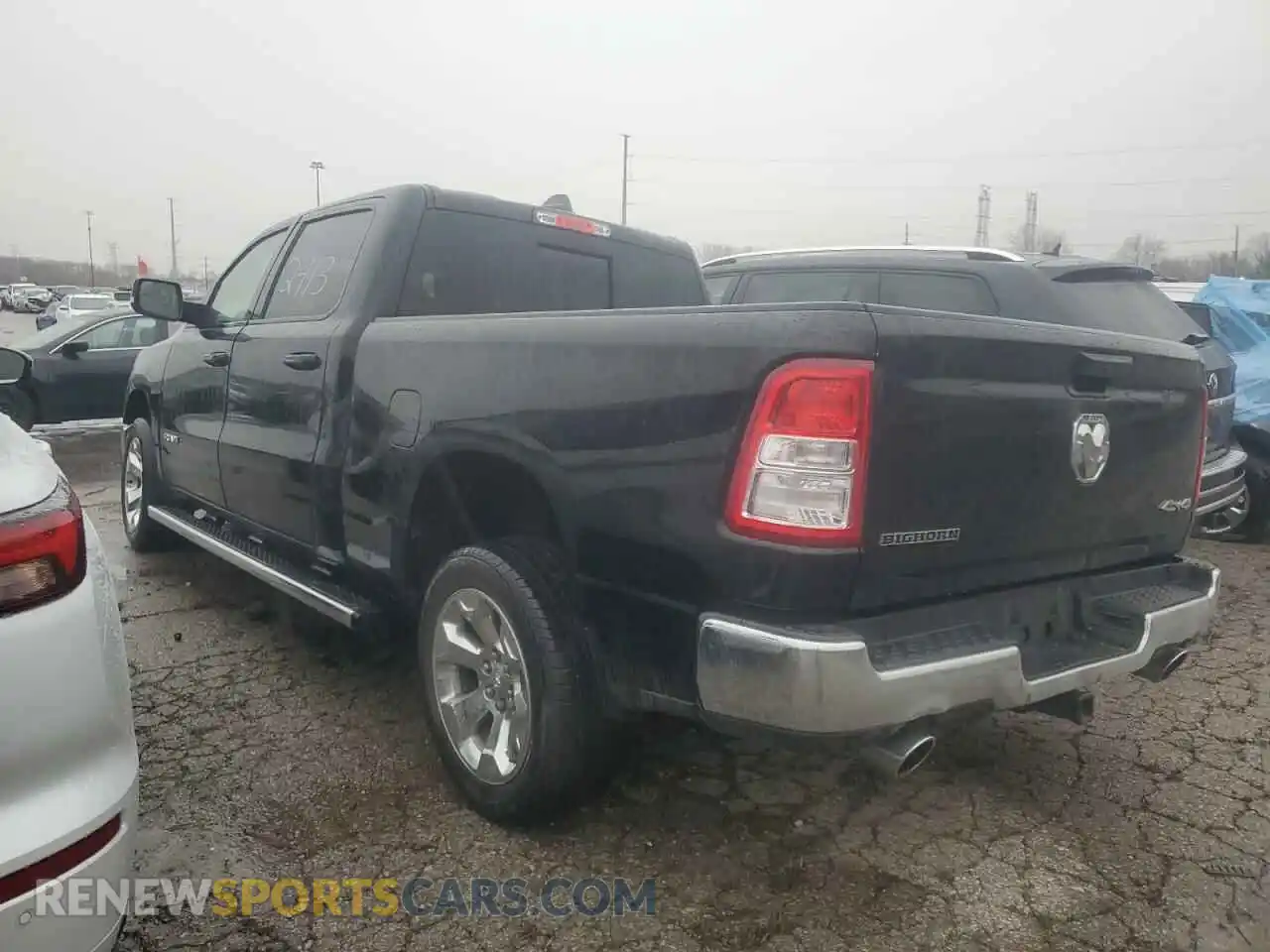2 Photograph of a damaged car 1C6SRFMTXNN142413 RAM 1500 2022