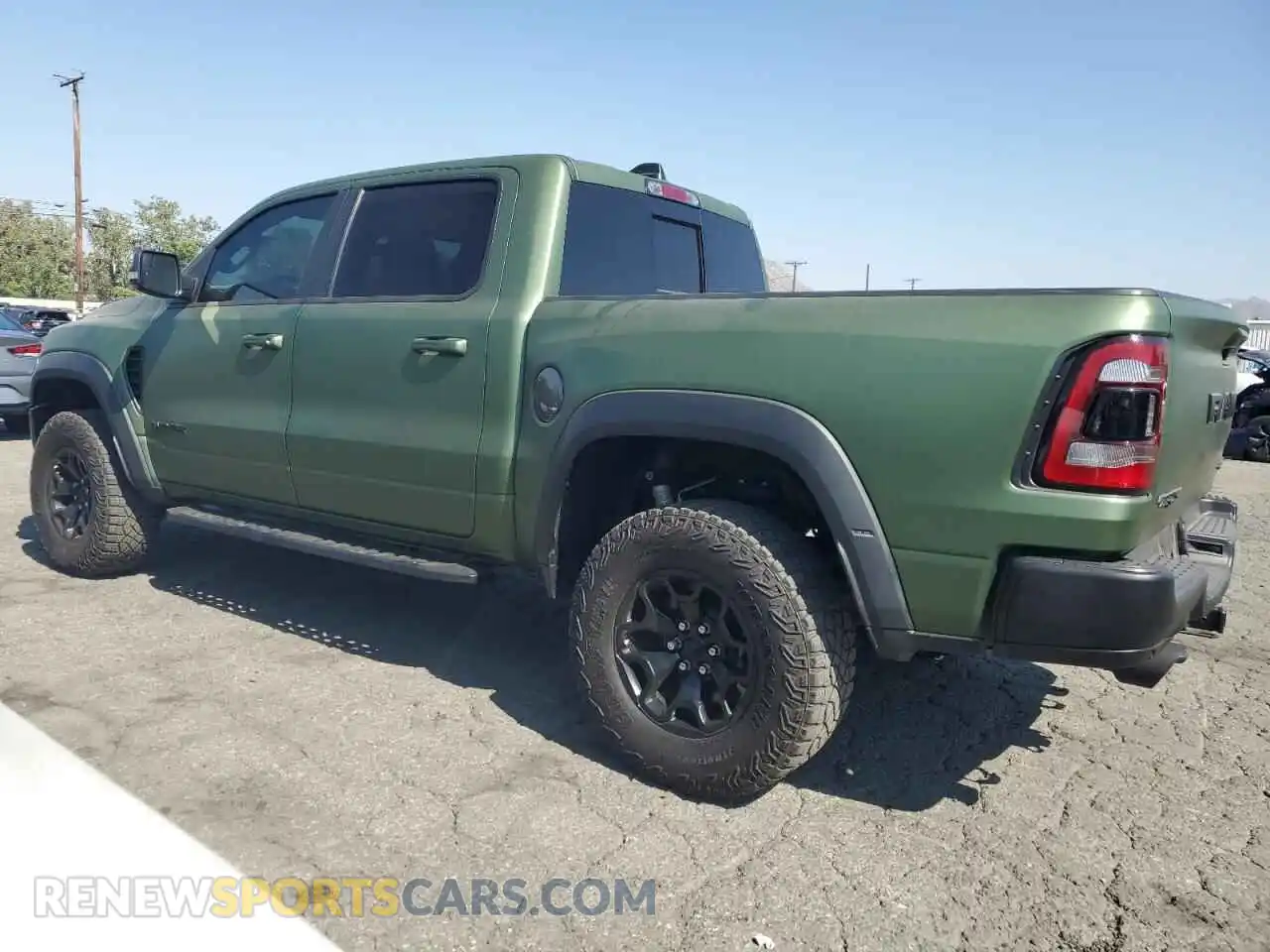 2 Photograph of a damaged car 1C6SRFU91NN344691 RAM 1500 2022