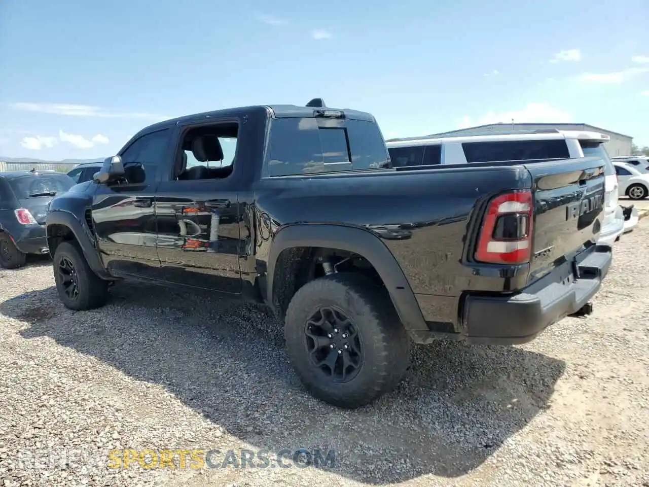 2 Photograph of a damaged car 1C6SRFU95NN318630 RAM 1500 2022