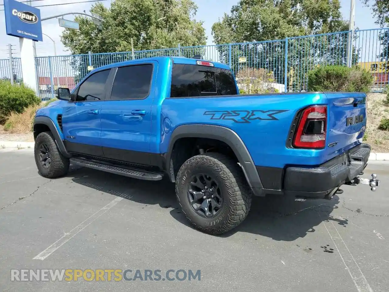 2 Photograph of a damaged car 1C6SRFU9XNN102773 RAM 1500 2022