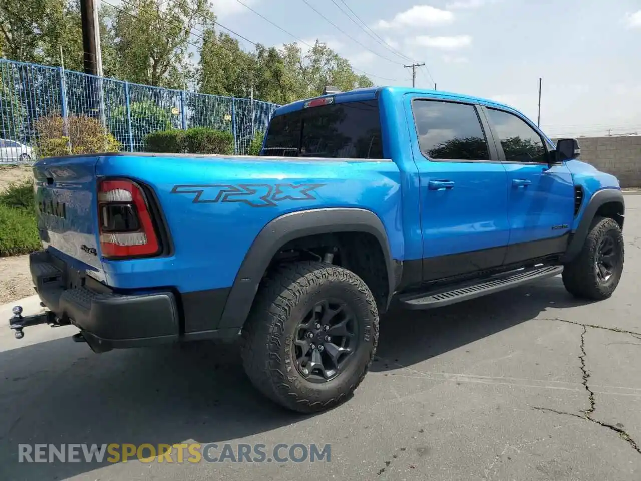 3 Photograph of a damaged car 1C6SRFU9XNN102773 RAM 1500 2022