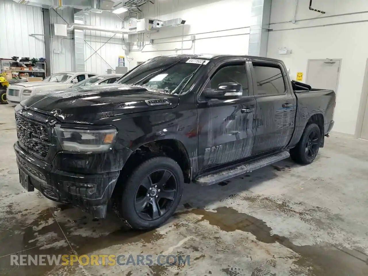 1 Photograph of a damaged car 1C6SRFVT7NN196783 RAM 1500 2022