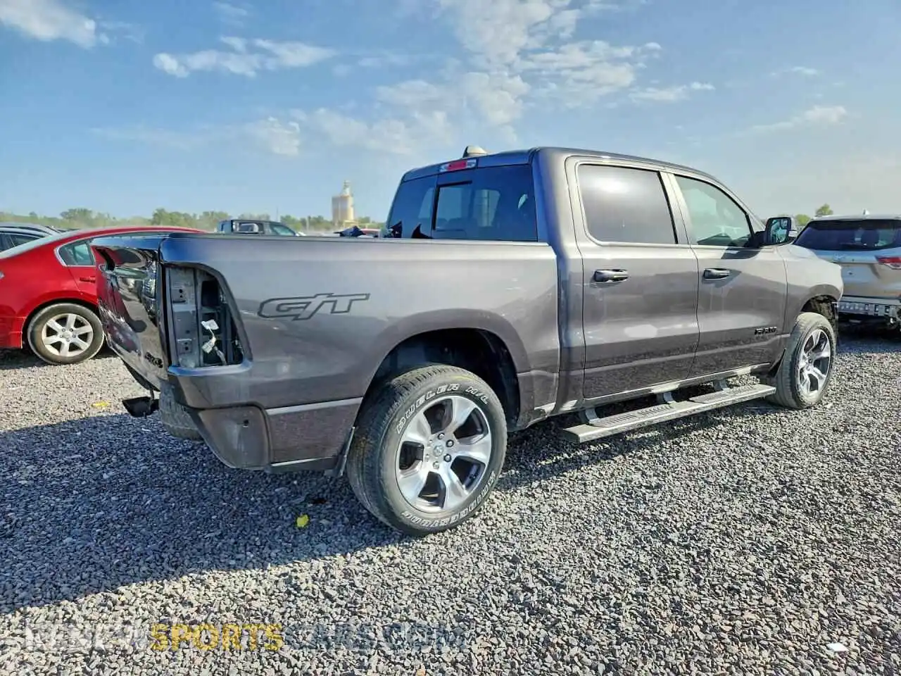 3 fotografías del automóvil dañado 1C6SRFVT8NN432759 RAM 1500 2022