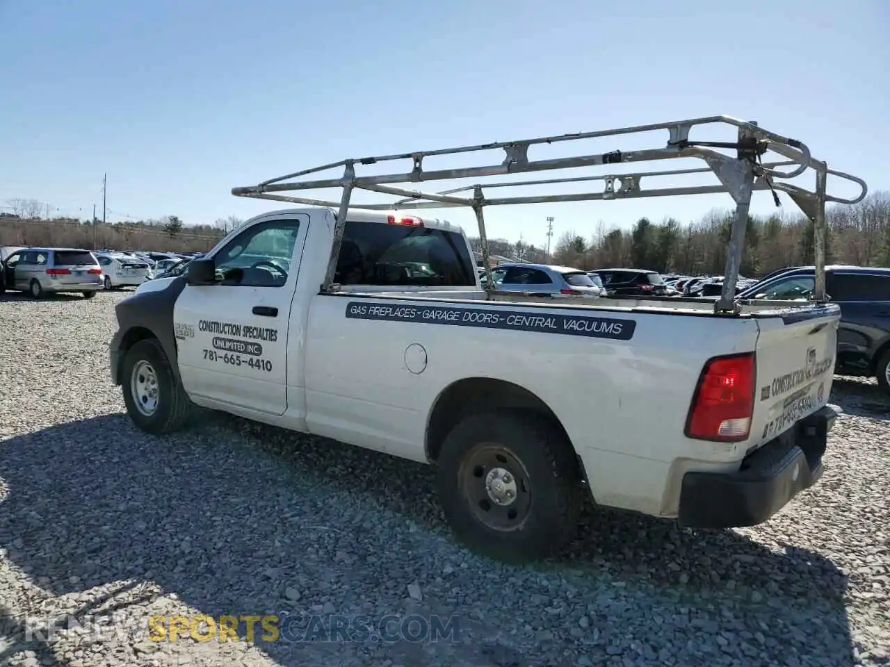 2 Photograph of a damaged car 3C6JR6DG0NG422476 RAM 1500 2022