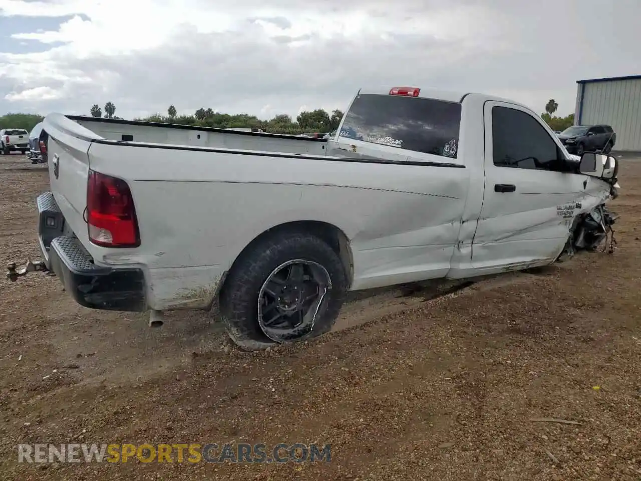 3 fotografías del automóvil dañado 3C6JR6DT7NG172196 RAM 1500 2022