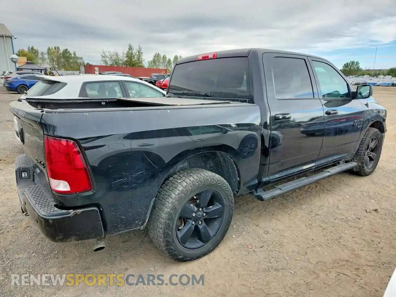 3 Photograph of a damaged car 3C6RR7LG0NG173218 RAM 1500 2022