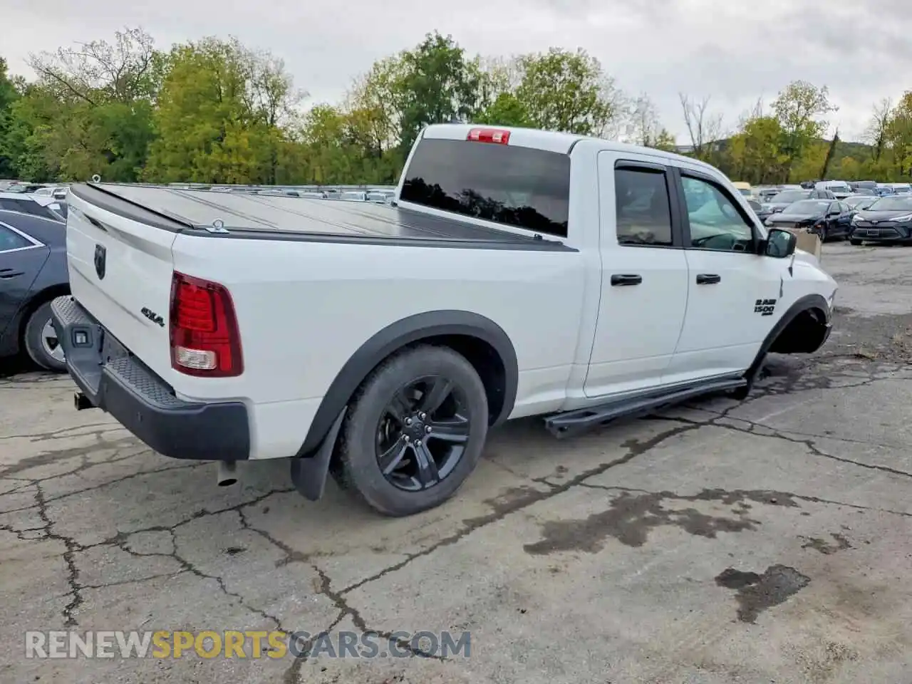 3 Photograph of a damaged car 1C6RR7GG5PS524646 RAM 1500 2023