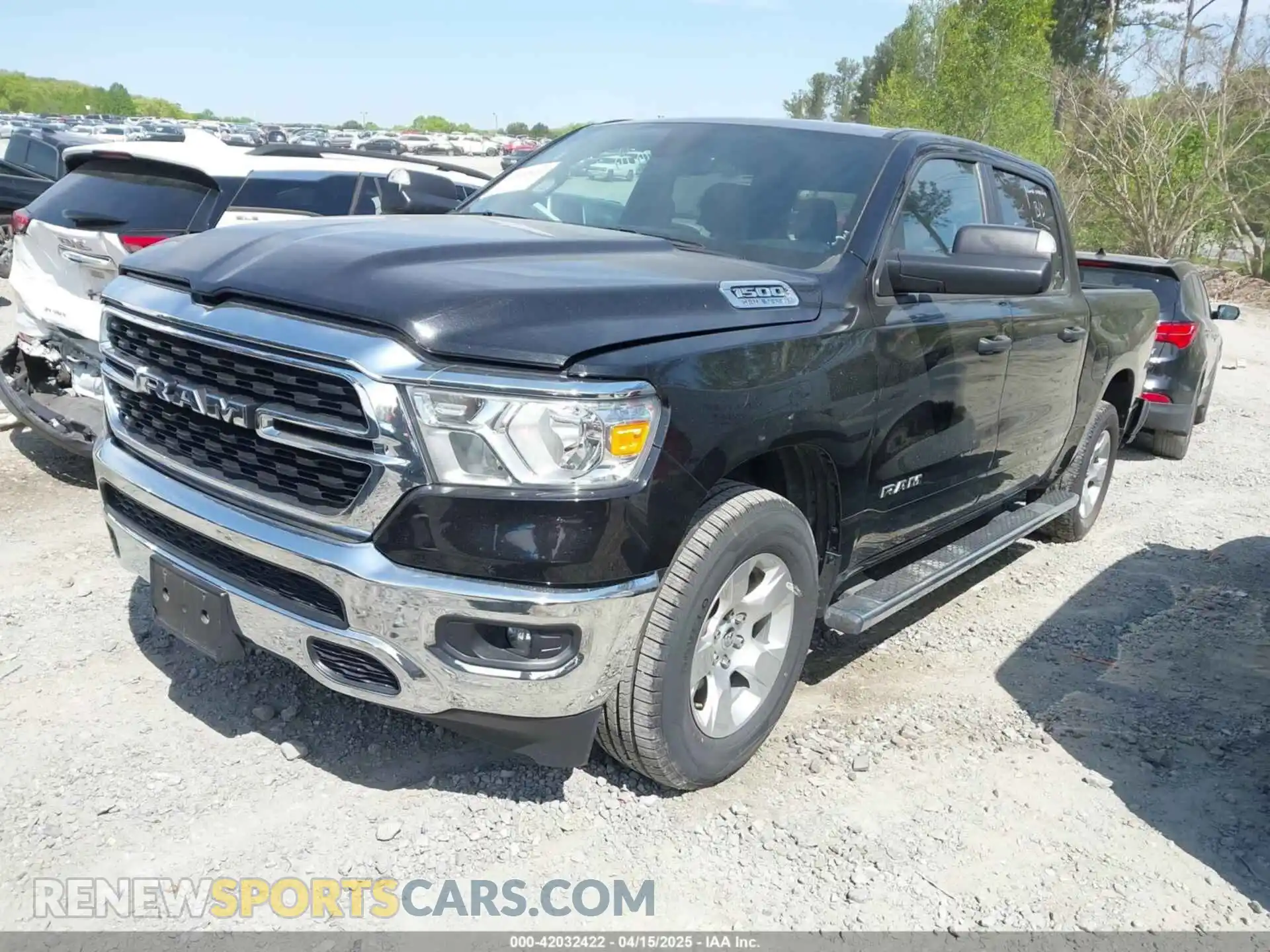 2 Photograph of a damaged car 1C6RREFT4PN619667 RAM 1500 2023