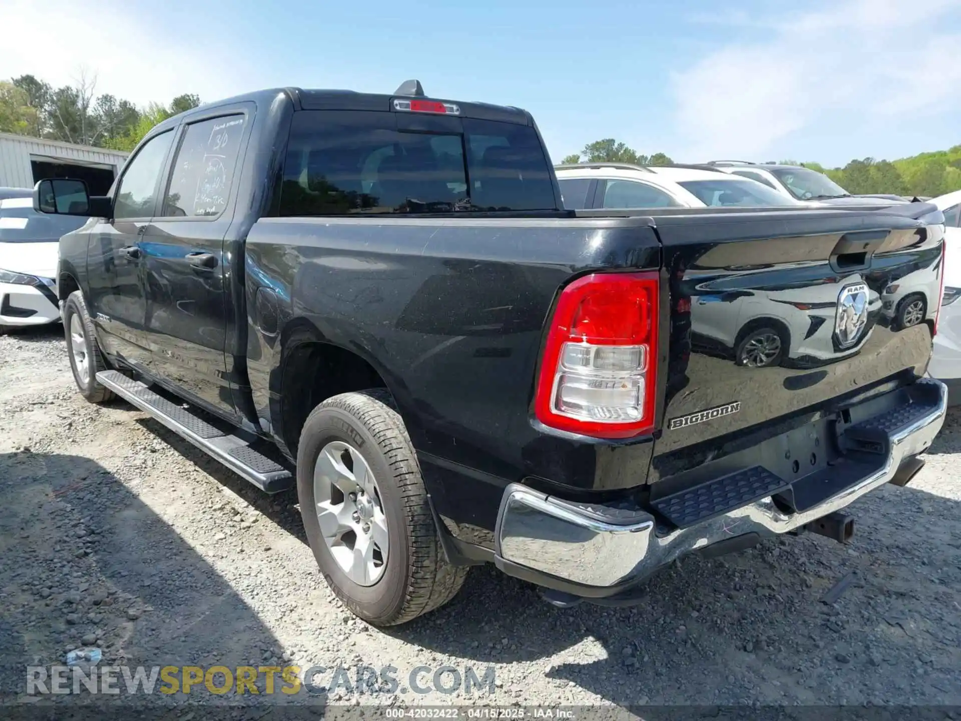 3 Photograph of a damaged car 1C6RREFT4PN619667 RAM 1500 2023