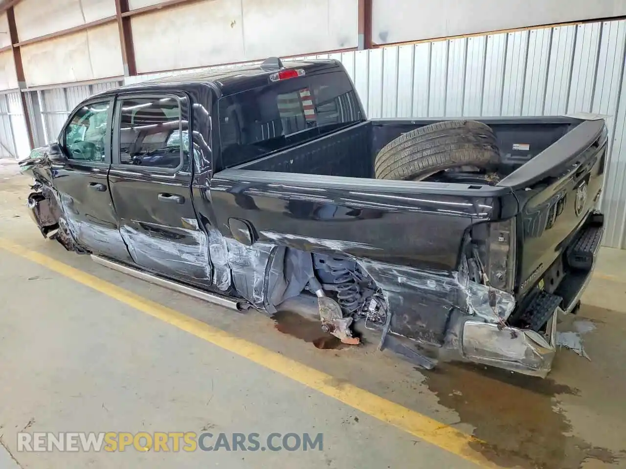 2 Photograph of a damaged car 1C6RRFFG3PN667153 RAM 1500 2023
