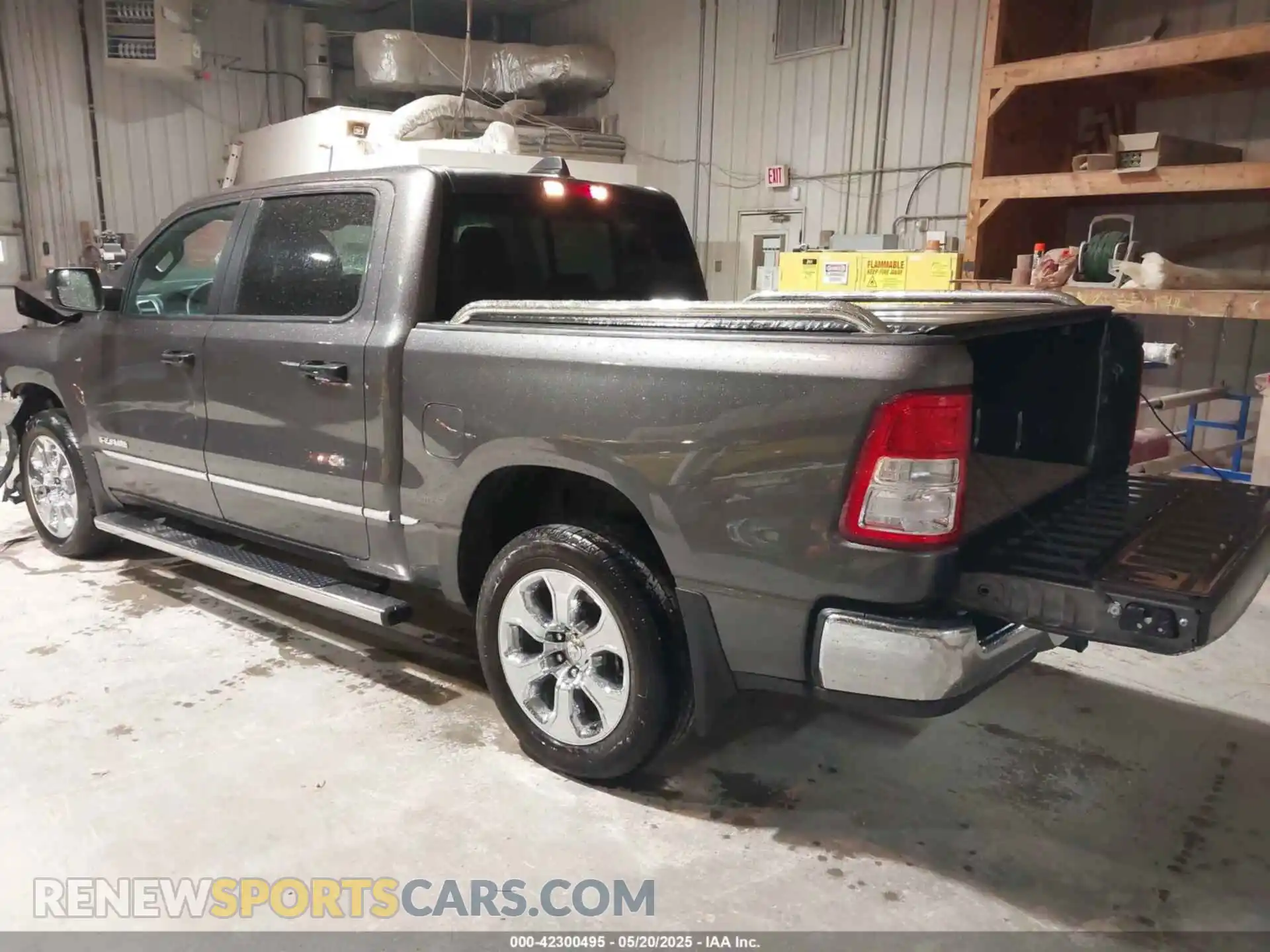 3 Photograph of a damaged car 1C6RRFFG4PN667047 RAM 1500 2023