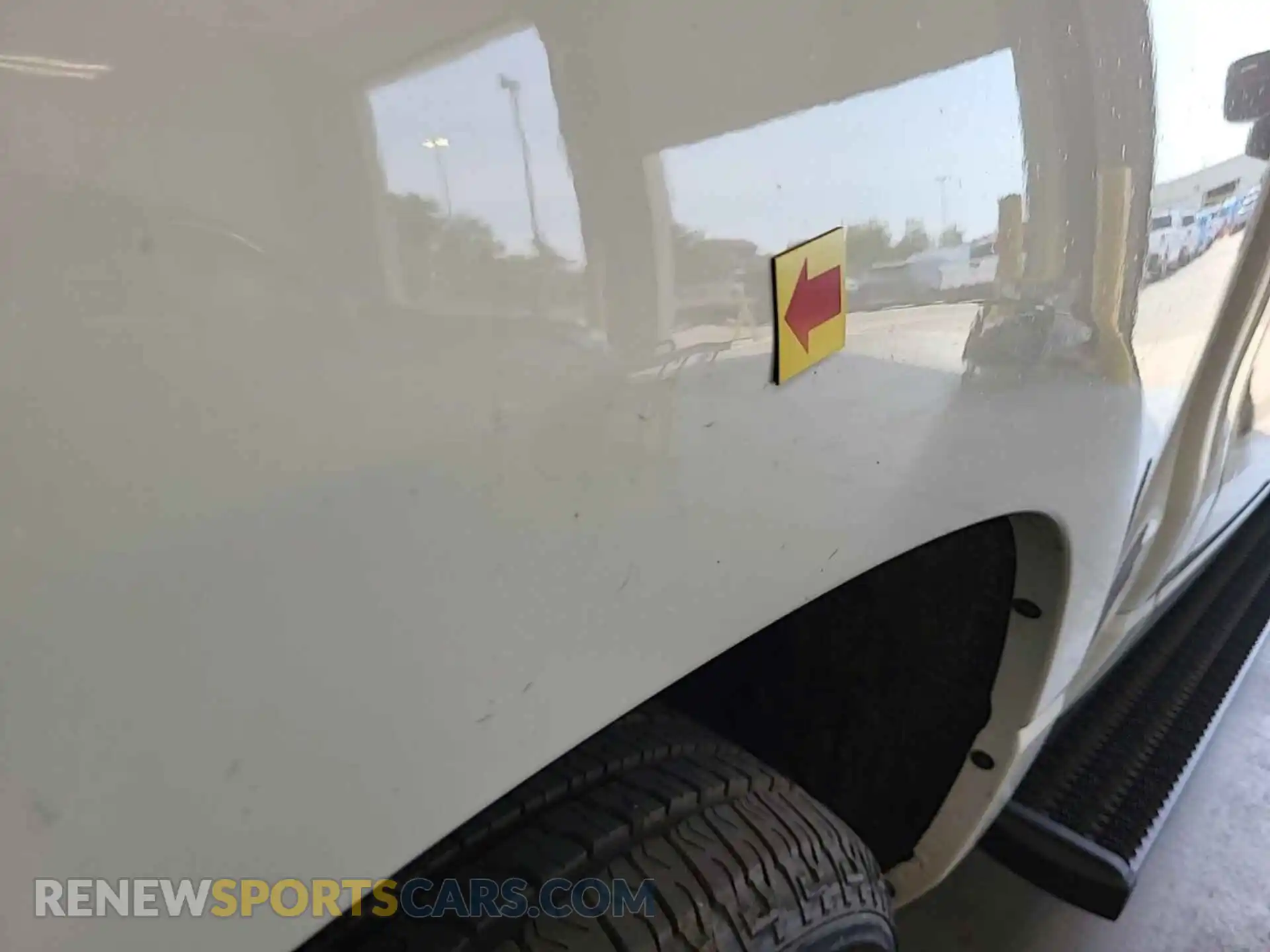 2 Photograph of a damaged car 1C6RRFGG5PN620446 RAM 1500 2023