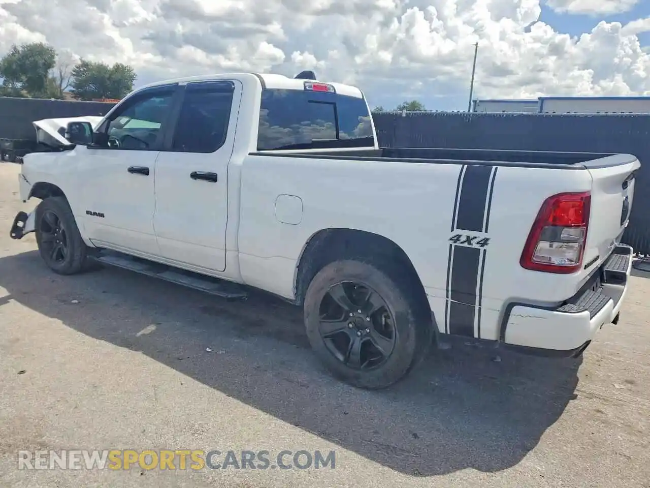 2 Photograph of a damaged car 1C6SRFBT3PN543310 RAM 1500 2023