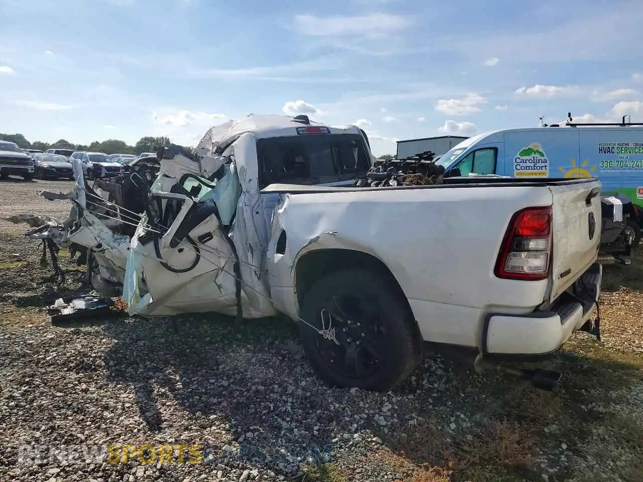 2 fotografías del automóvil dañado 1C6SRFFT2PN517694 RAM 1500 2023