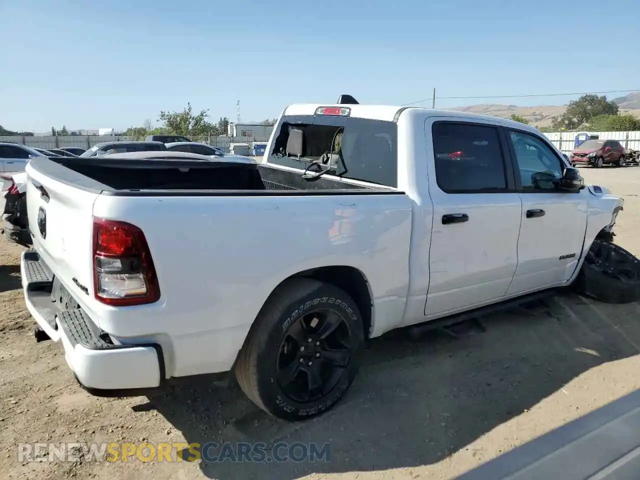 3 Фотография поврежденного автомобиля 1C6SRFFT5PN652314 RAM 1500 2023