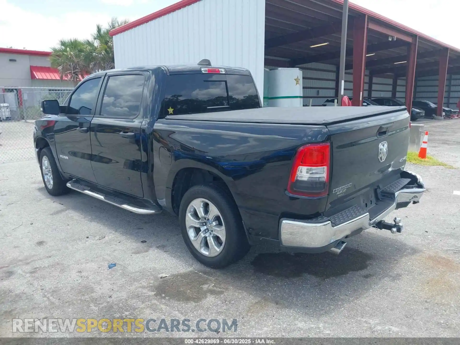 3 Photograph of a damaged car 1C6SRFFT7PN696492 RAM 1500 2023