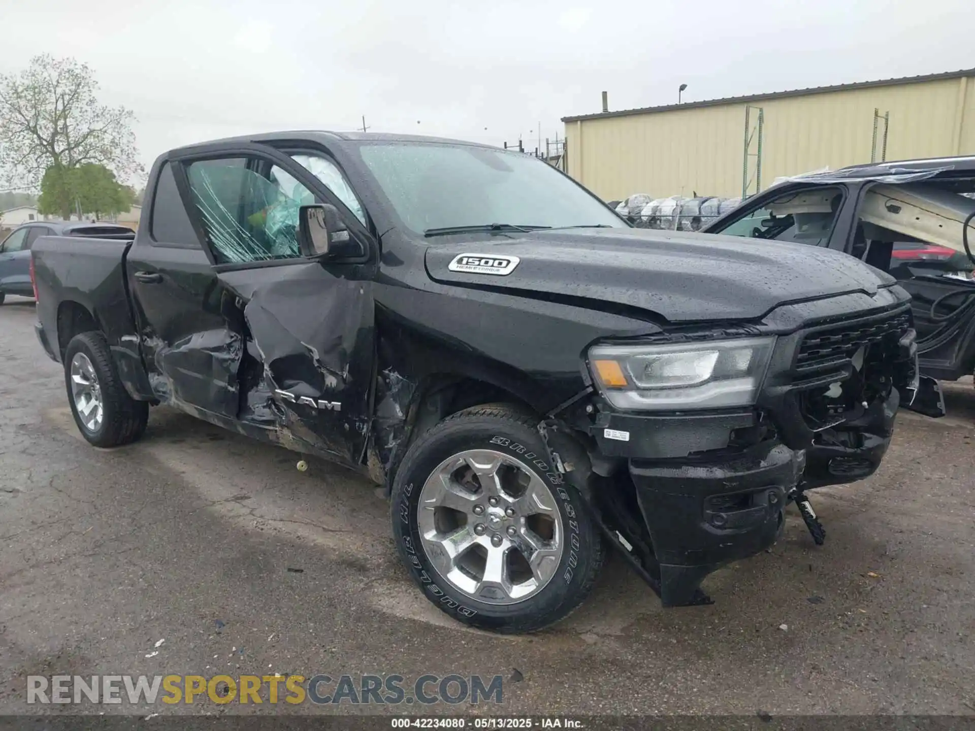 1 Photograph of a damaged car 1C6SRFFTXPN679086 RAM 1500 2023