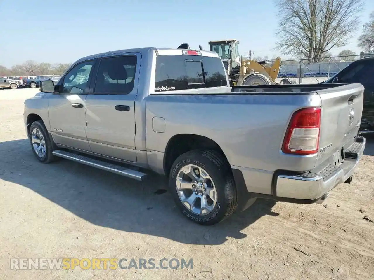 2 fotografías del automóvil dañado 1C6SRFFTXPN688287 RAM 1500 2023