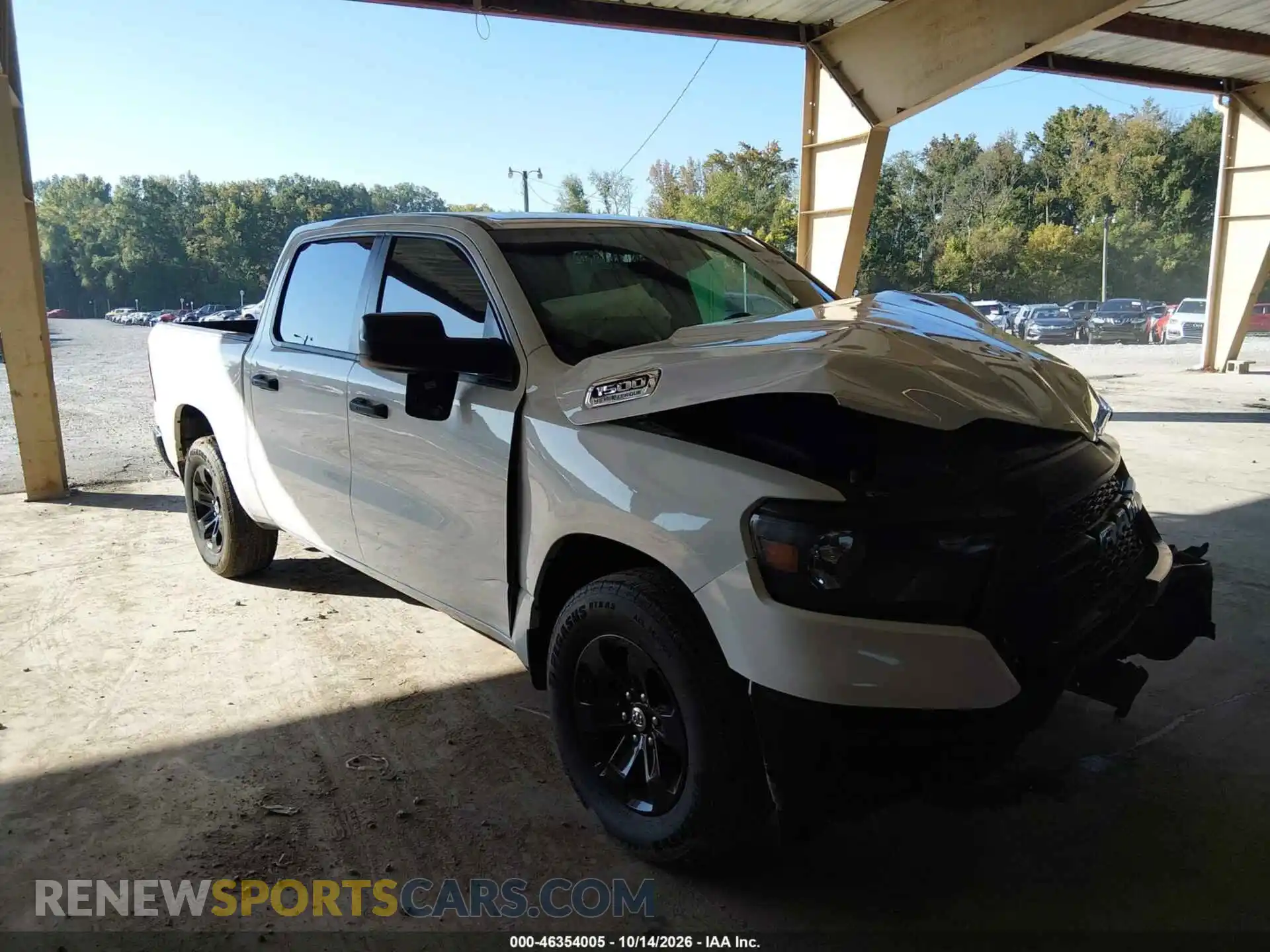 1 Photograph of a damaged car 1C6SRFGT9PN560587 RAM 1500 2023