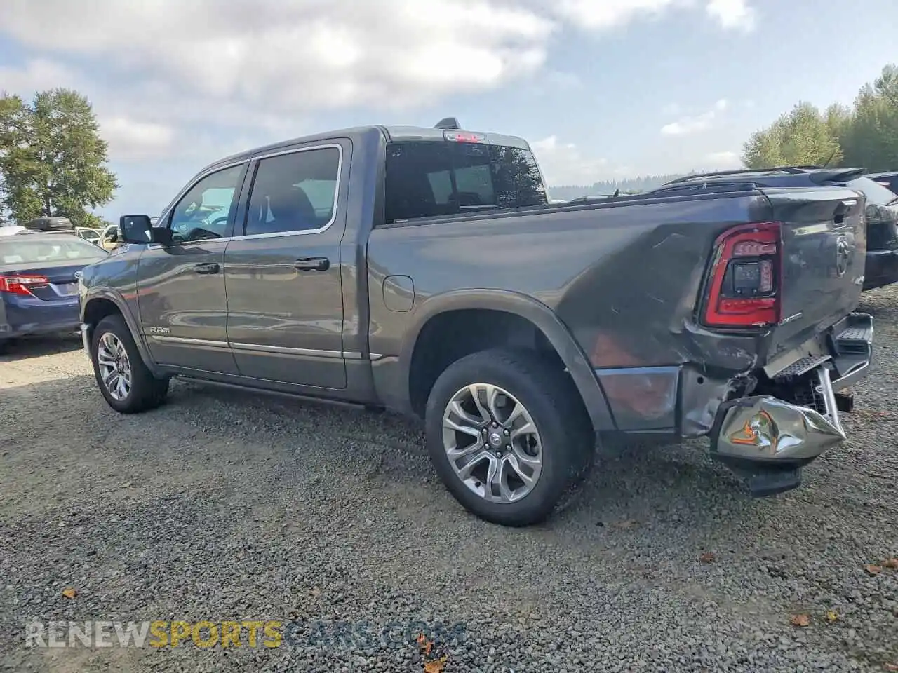 2 Фотография поврежденного автомобиля 1C6SRFHT3PN697930 RAM 1500 2023