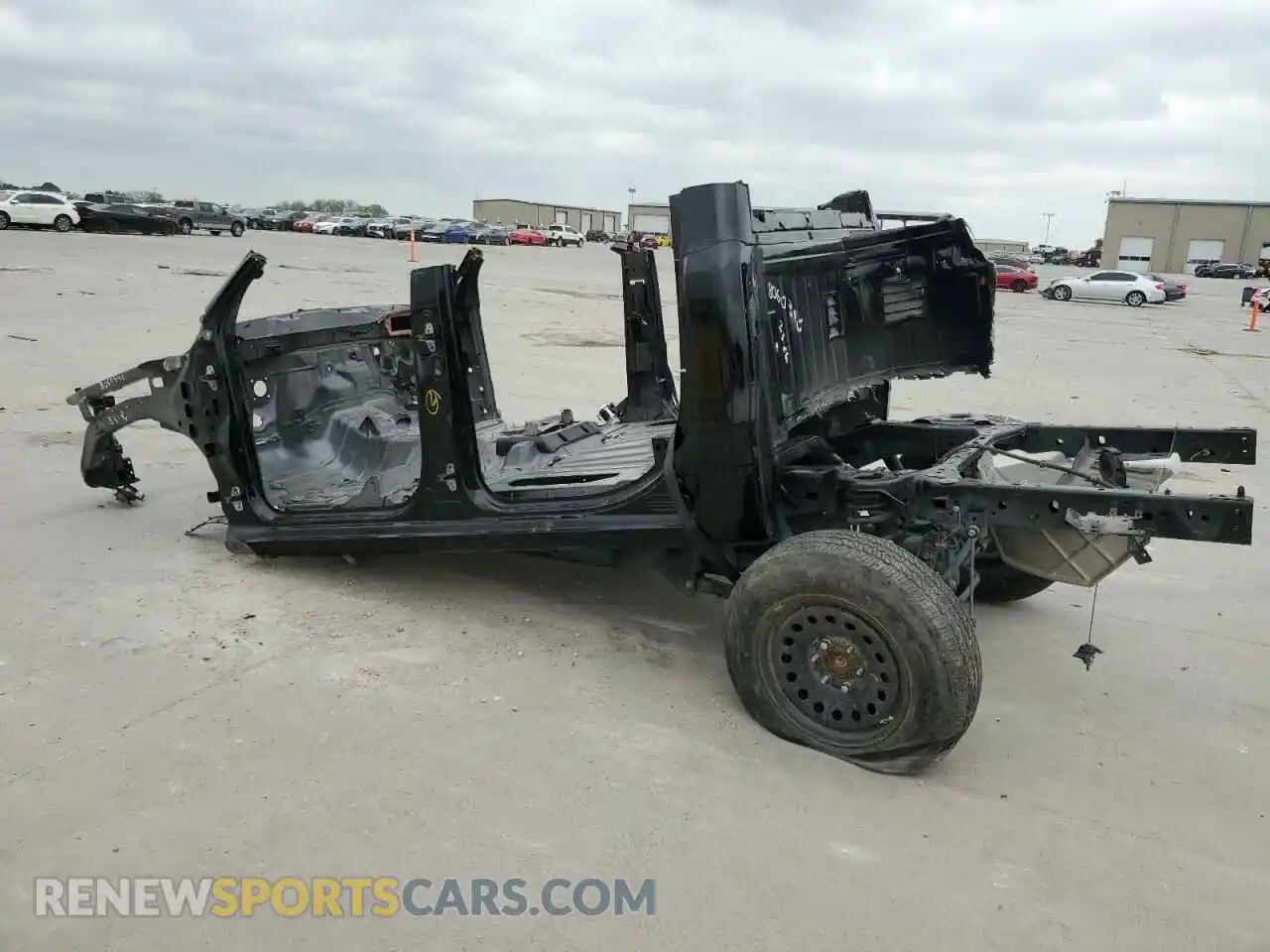 2 Photograph of a damaged car 1C6SRFJT0PN610687 RAM 1500 2023