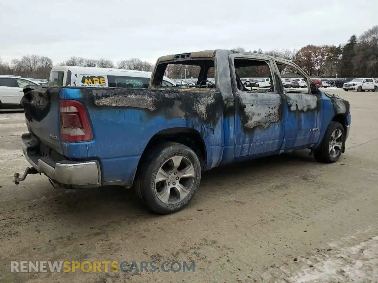 3 Photograph of a damaged car 1C6SRFJT0PN613234 RAM 1500 2023