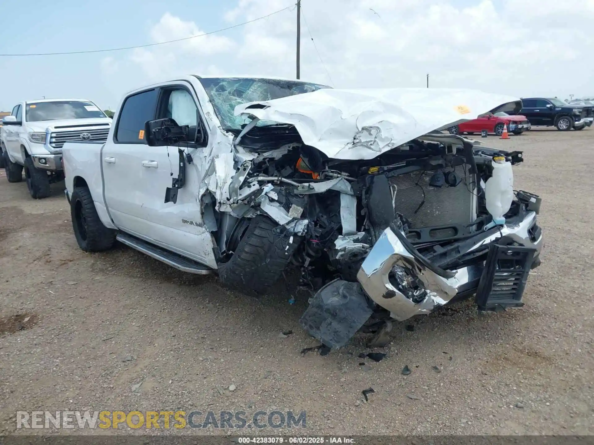 1 Photograph of a damaged car 1C6SRFJT3PN582111 RAM 1500 2023
