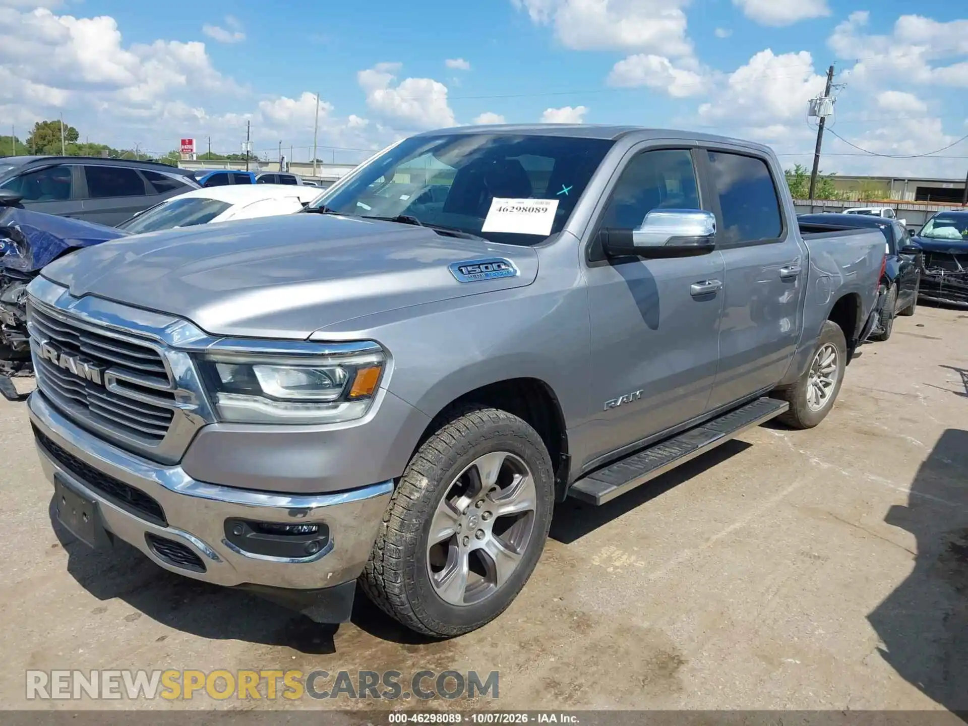 2 fotografías del automóvil dañado 1C6SRFJT4PN627735 RAM 1500 2023