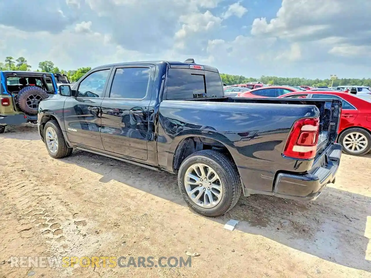 2 Photograph of a damaged car 1C6SRFJT6PN605140 RAM 1500 2023