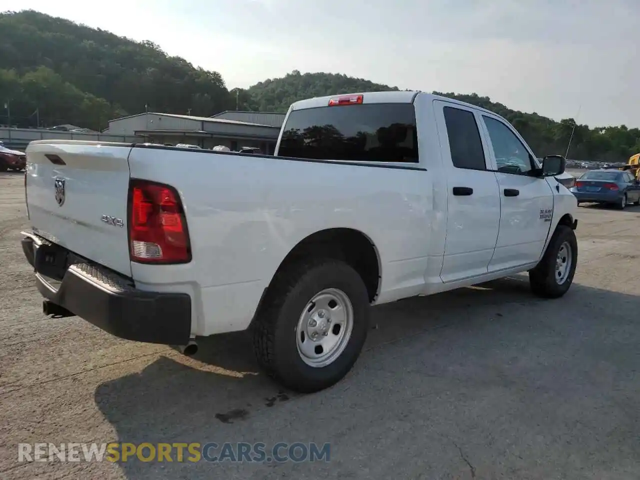 3 Photograph of a damaged car 1C6RR7FG7RS189586 RAM 1500 2024