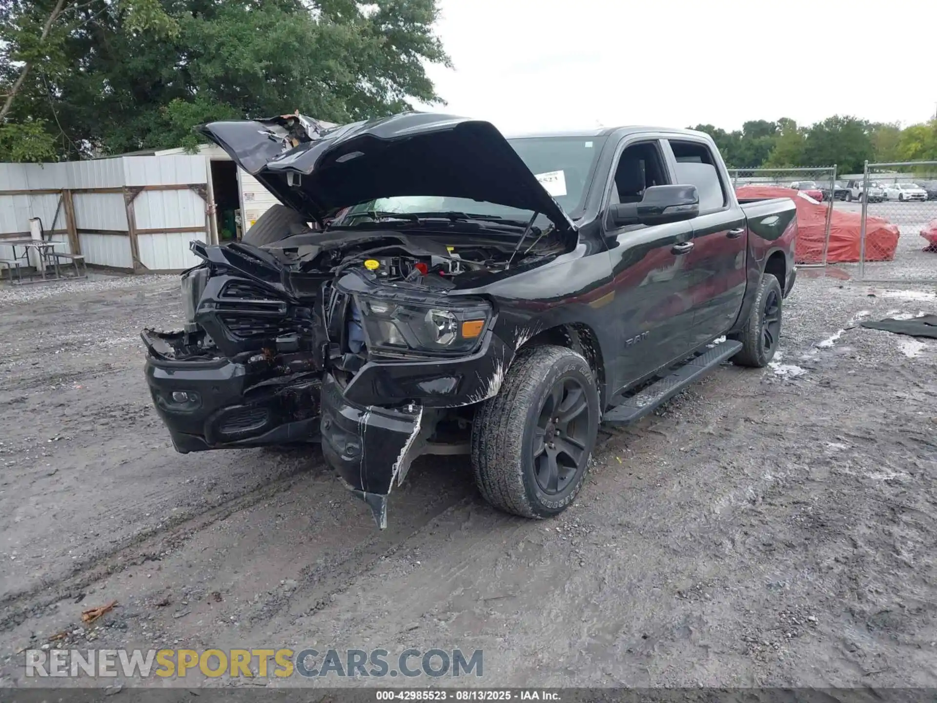 2 Photograph of a damaged car 1C6RREFT4RN140300 RAM 1500 2024