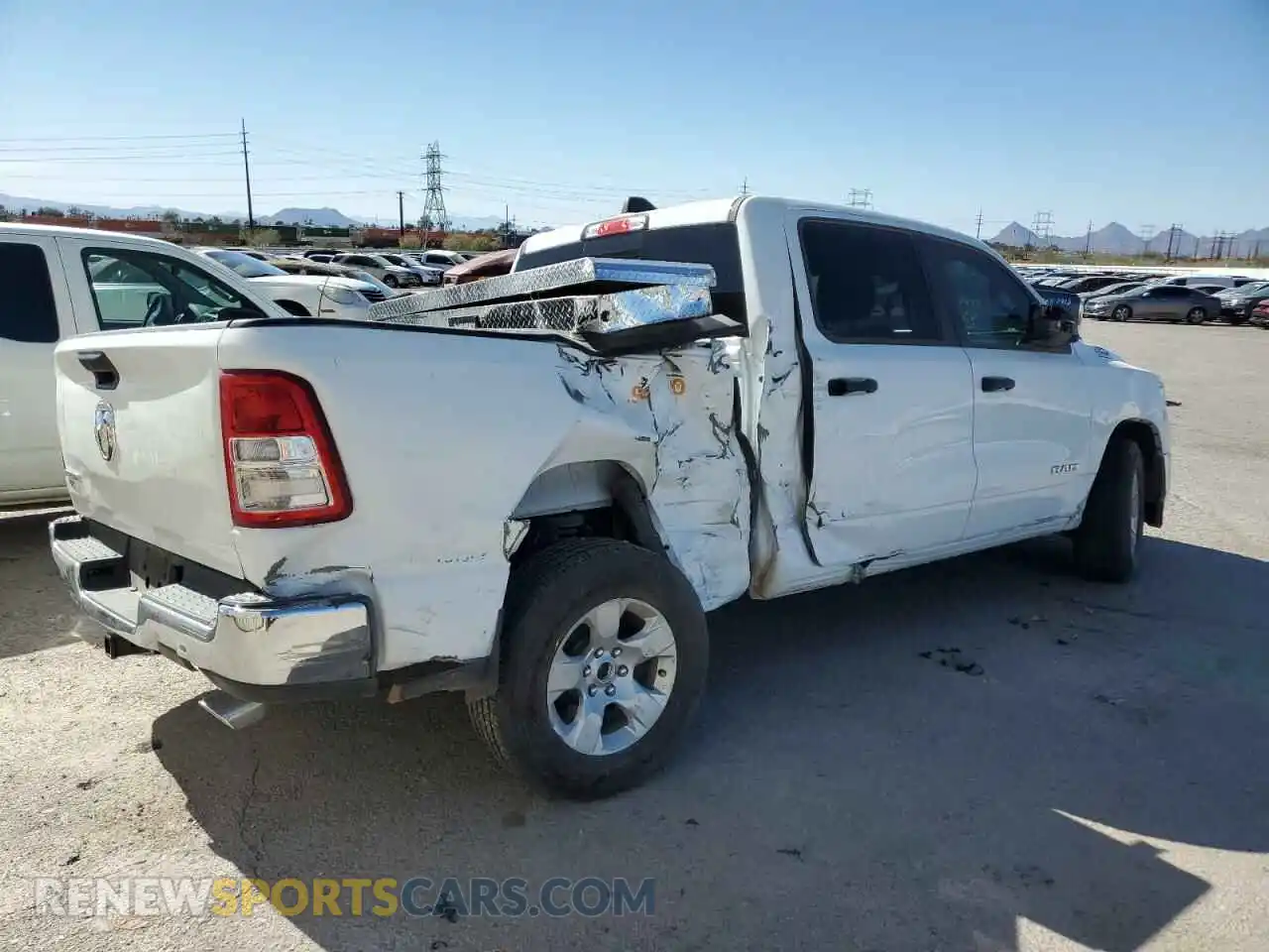 3 Photograph of a damaged car 1C6RREFT8RN164616 RAM 1500 2024