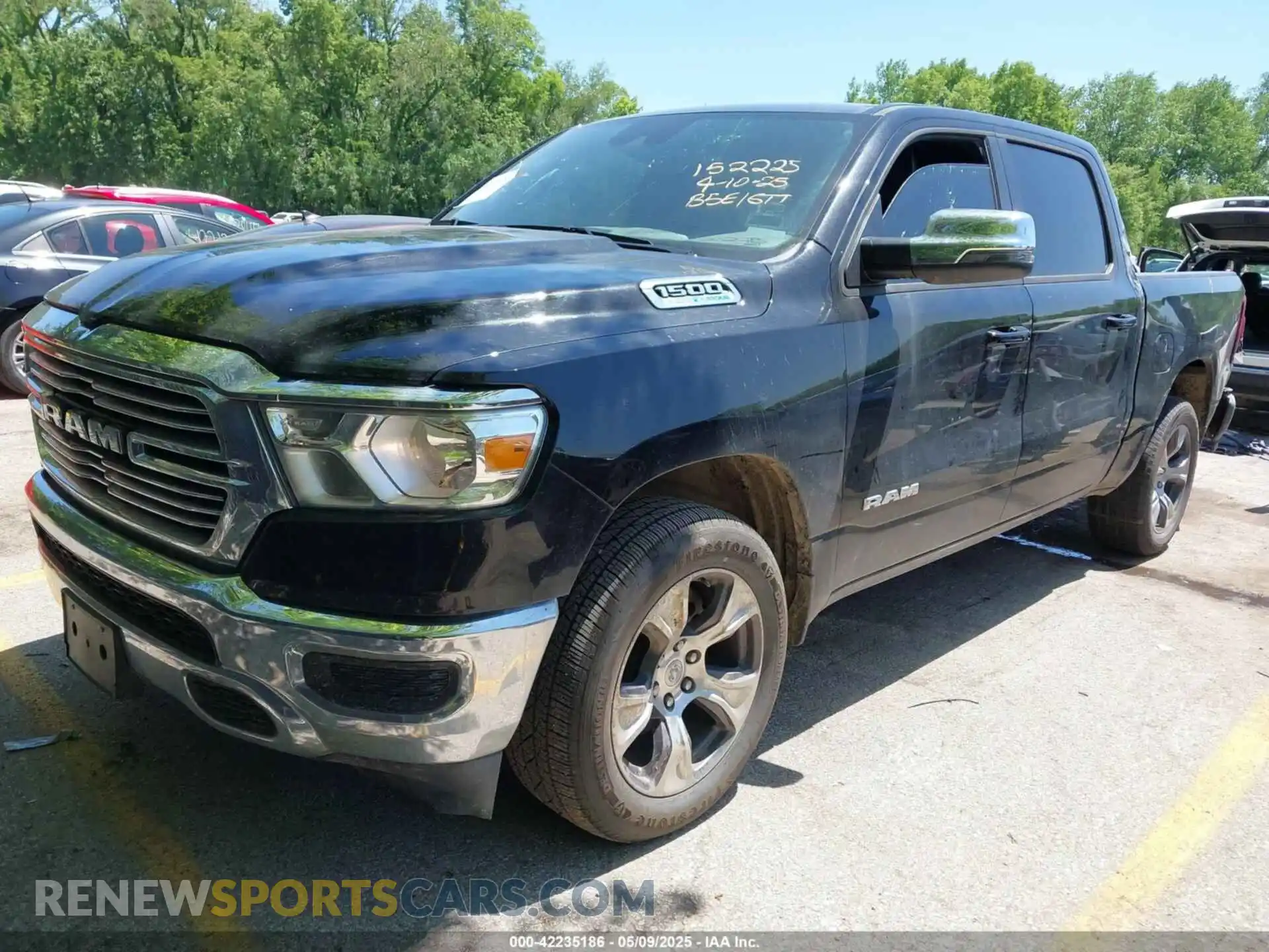 2 Photograph of a damaged car 1C6RREJT0RN218708 RAM 1500 2024
