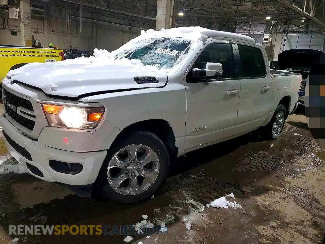 1 Photograph of a damaged car 1C6RRFFG1RN168595 RAM 1500 2024