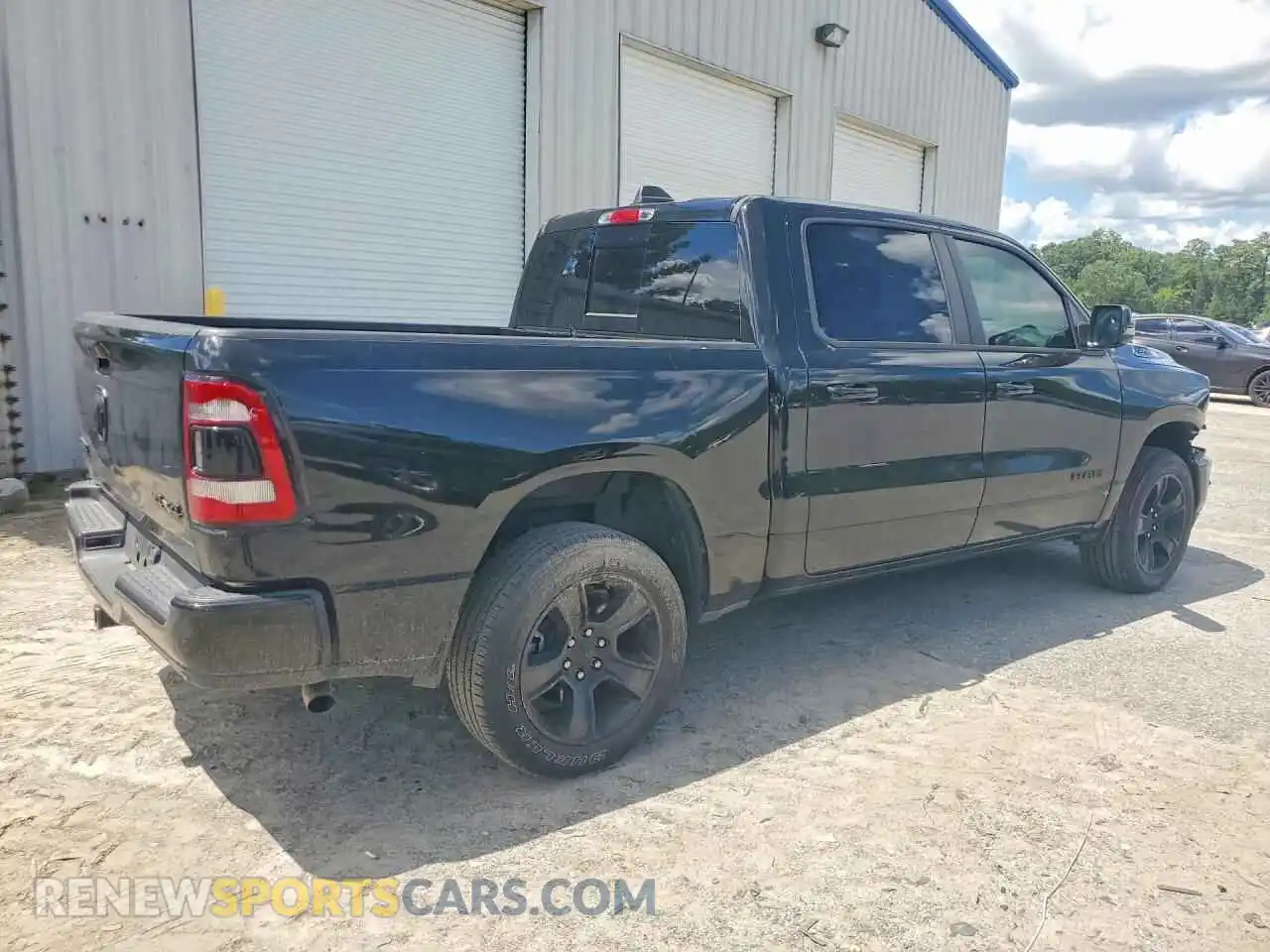 3 Фотография поврежденного автомобиля 1C6RRFFG2RN209218 RAM 1500 2024